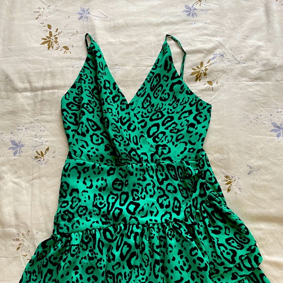 Dress - Picture 2 of 3